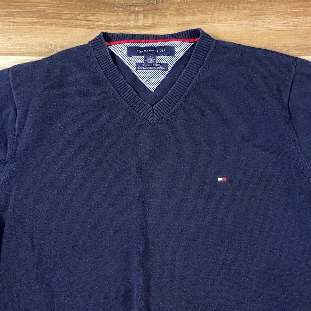 Tommy‎ Hilfiger Mens Navy Blue V-Neck Premium Cotton Knit Sweater Size M Logo
